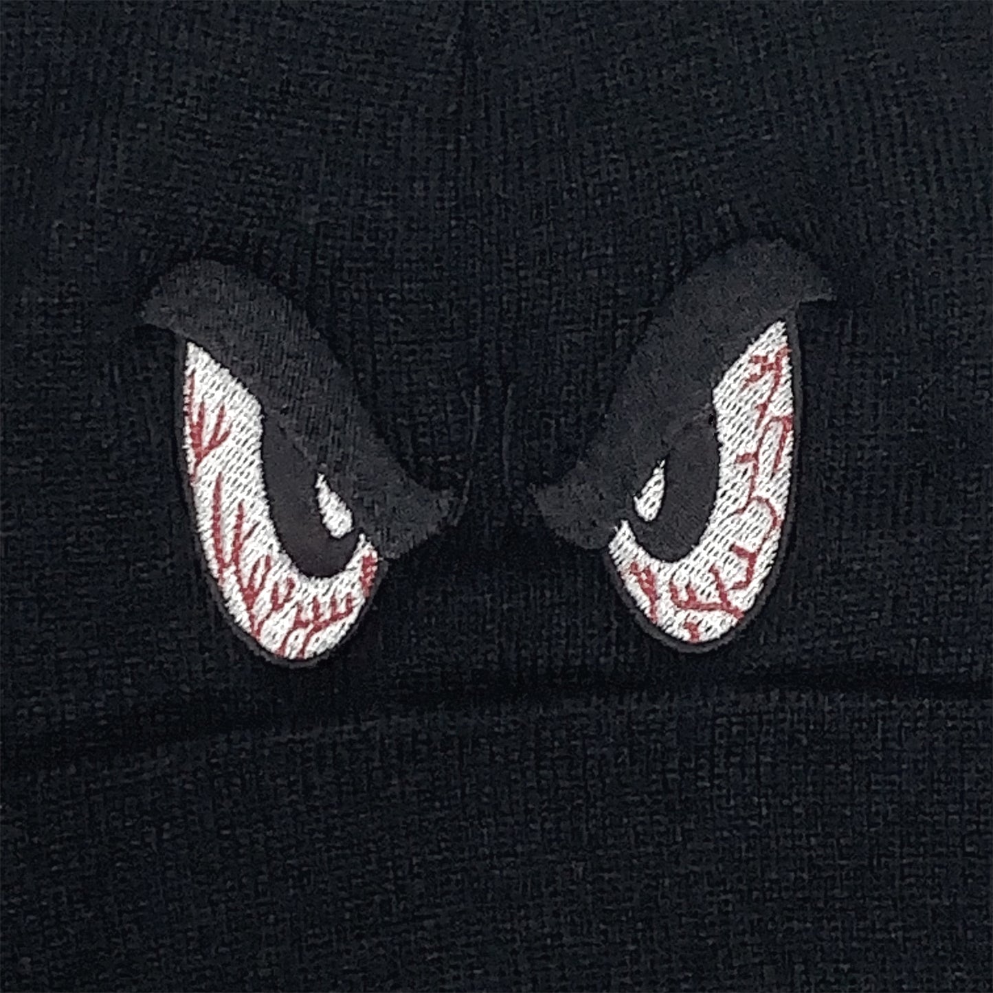 $TAY READY EYES BEANiE