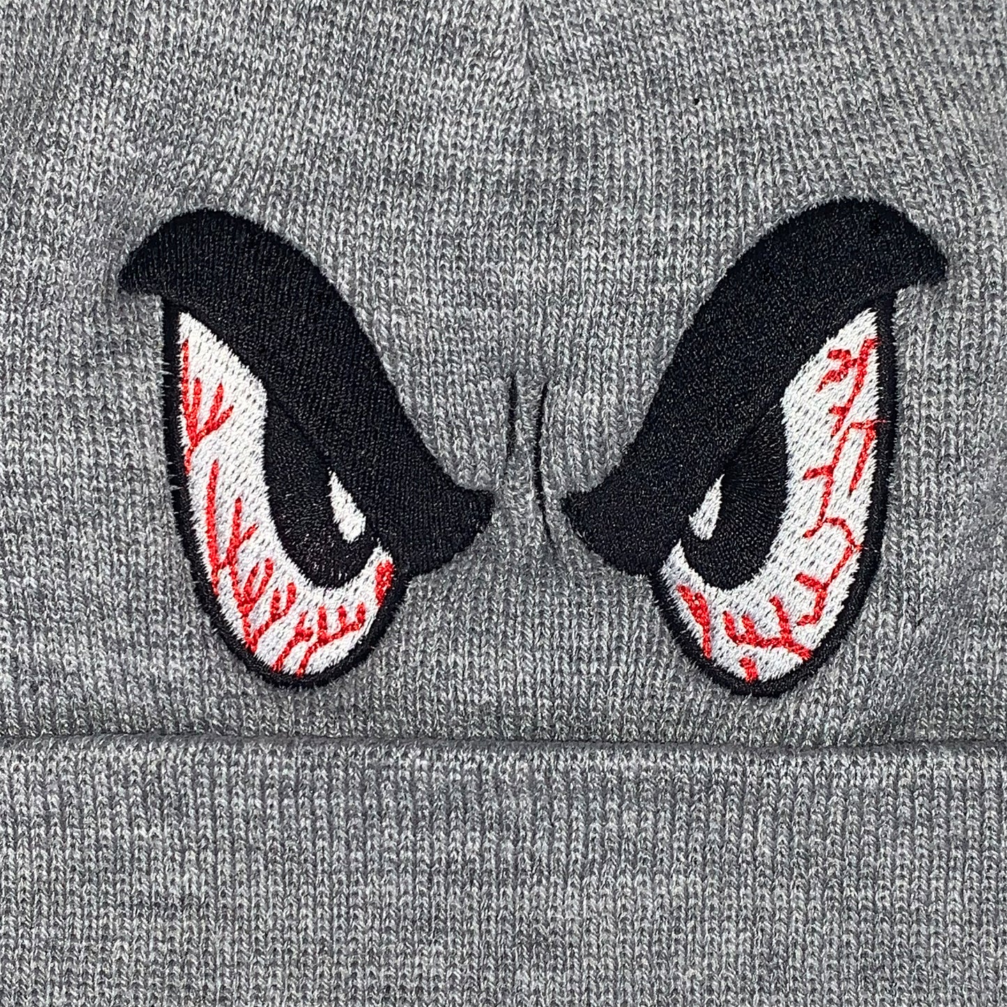 $TAY READY EYES BEANiE
