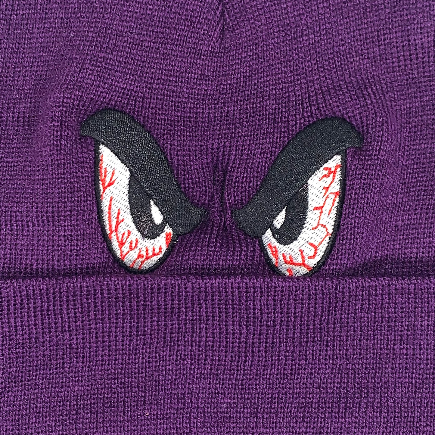 $TAY READY EYES BEANiE